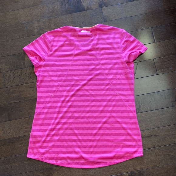 Champion V-Neck Pink Striped Tee Shirt - Picture 4 of 6